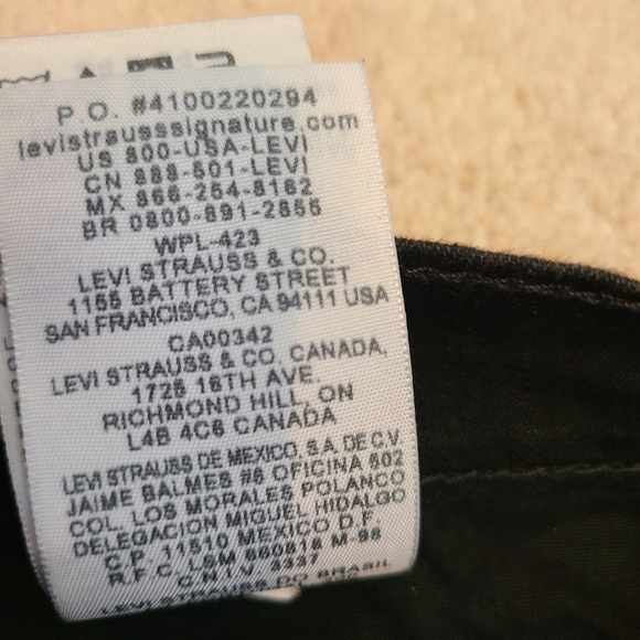 Men's Levi's Black 34x34 EUC! - Picture 9 of 11